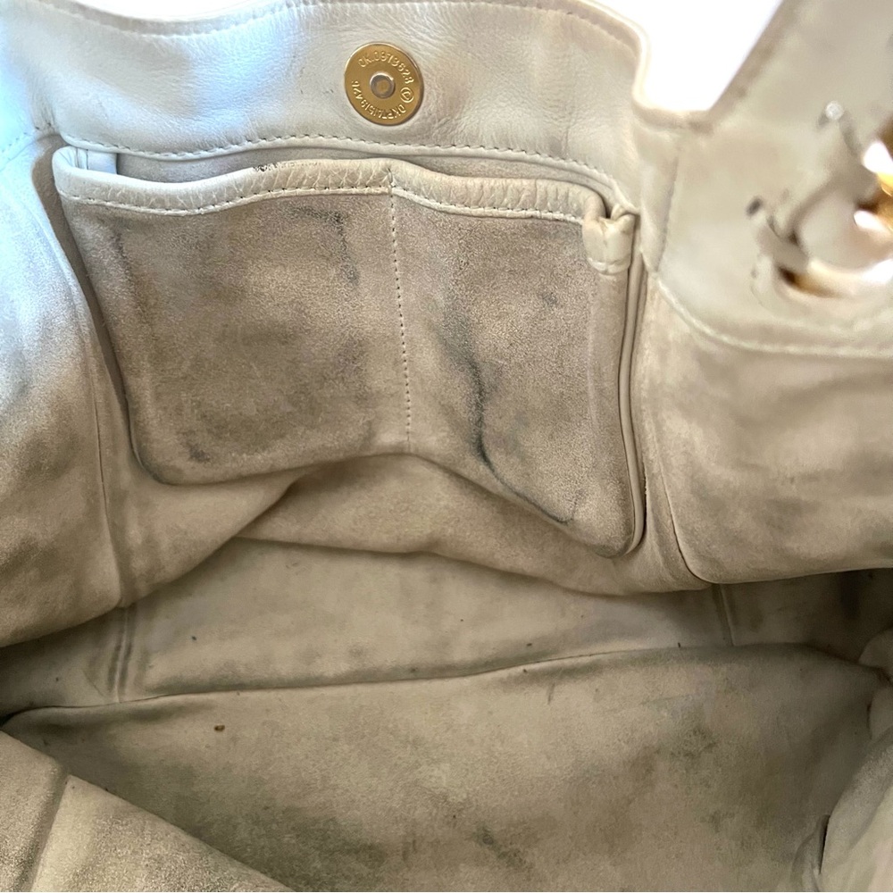 Michael Kors White Leather Shoulder Bag - Picture 6 of 10